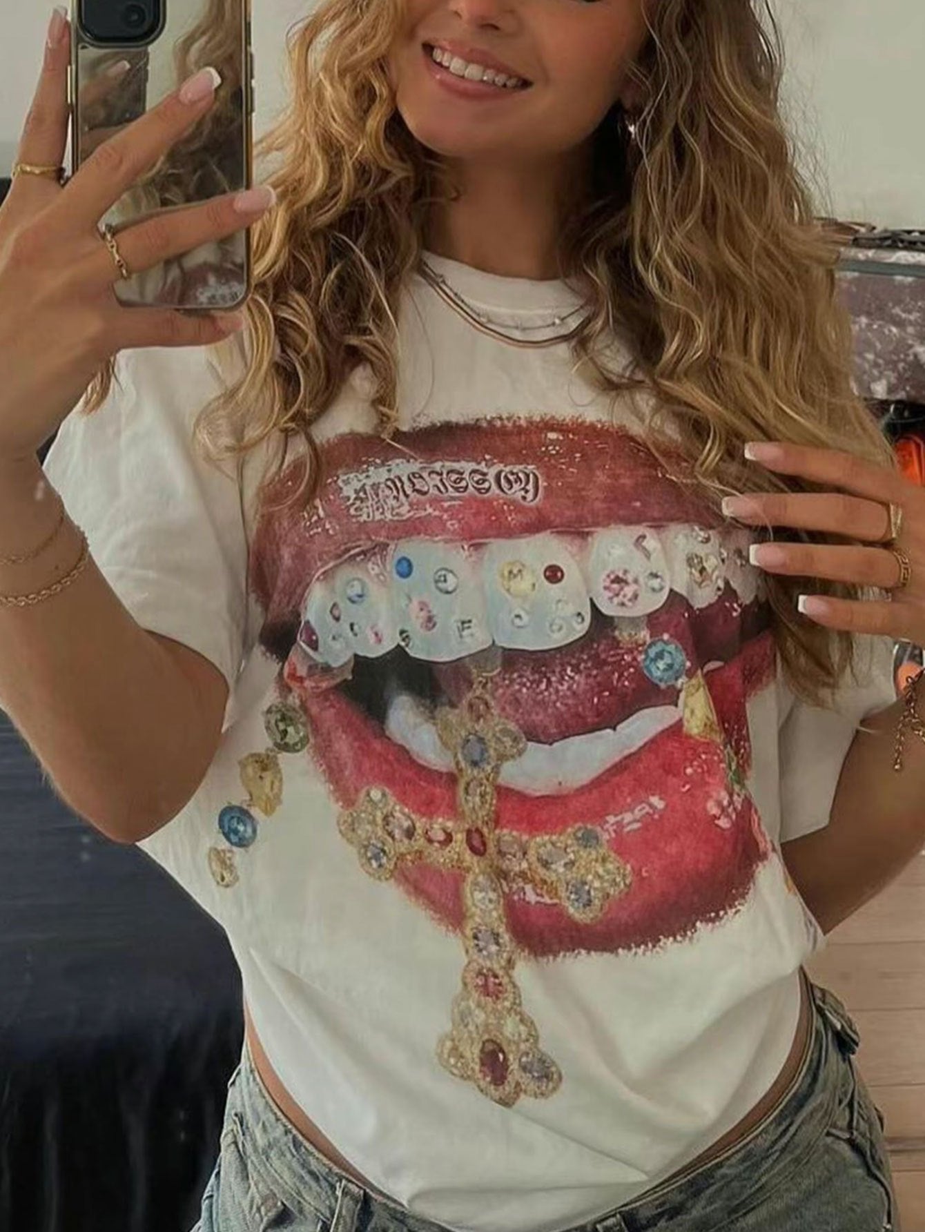 Women's Y2K Lip Print Crew Neck T-Shirt, 100% Cotton Casual Fit, Short Sleeve Graphic Tee with Bold Lips & Jewelry Design, Spring/Summer Fashion Top, Casual Wear Tee | Jewelry Print Top | 100% Cotton Shirt
